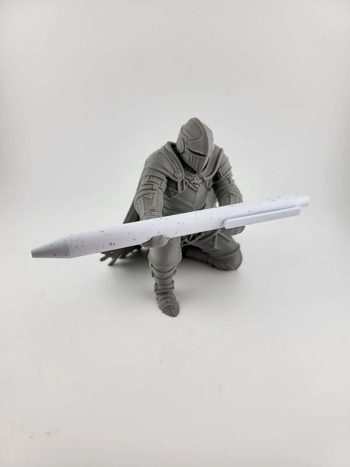 Knight Pen Holder Medieval Warrior Desk Organizer